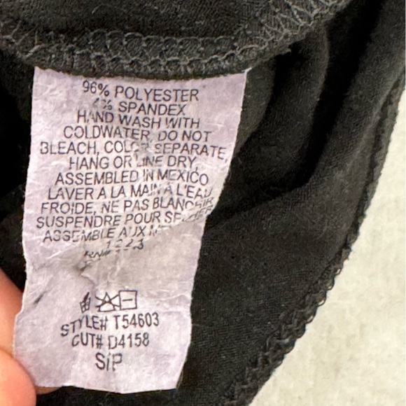 Gaze Cropped Tank Top - Picture 6 of 6